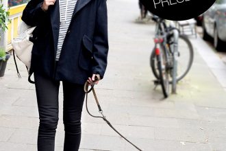 Eco Fashion, Slow Fashion und faire Mode: Glore – Fair Fashion Look mit Streifen-Hoodie - Labels: Armedangels Ava Stripes und Veja V10 und Glimpse Clothing Traveller