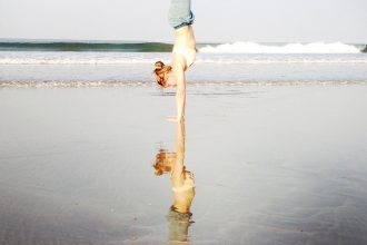 Acroyoga mit Lucie Beyer