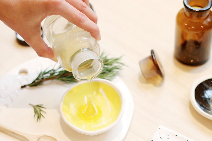 Peppermynta-Lulu-and-Marula-District-Six-DIY-Naturkosmetik-Bath-and-Body-Oil_5