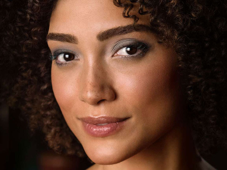 Naturkosmetik-Dr-Hauschka-Limited-Edition-Deep-Infinity-Unique-Glow