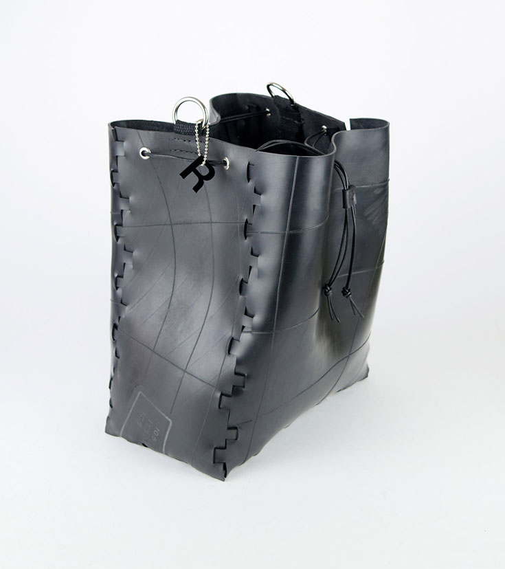 Peppermynta Peppermint Fair Fashion, Slow Fashion, grüne Mode und nachhaltige Mode: Reclaim Bags: vegane Tasche vegane Tasche aus alten Gummischläuchen, upcycling