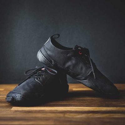 Peppermynta Brandfinder: Wildling Shoes. Barfuß Schuhe für Frauen, Männer und Kinder.