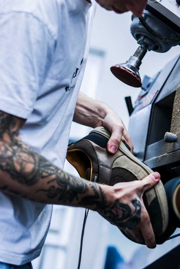 Sneaker Rescue Berlin – Turnschuhe reparieren statt wegschmeißen und neu kaufen