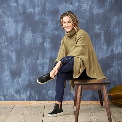 Peppermynta Brandfinder: Livings Crafts. Living Crafts bietet faire Kleidung und Naturtextilien für Frauen, Männer, Babies, Kinder sowie Heimtextilien an.