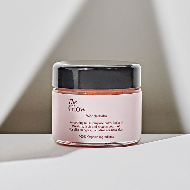 The Glow – 5 Naturkosmetik Produkte für die perfekte Pflege-Routine nach dem Baukastenprinzip. Alles ist mit allem kombinierbar. Wonderbalm