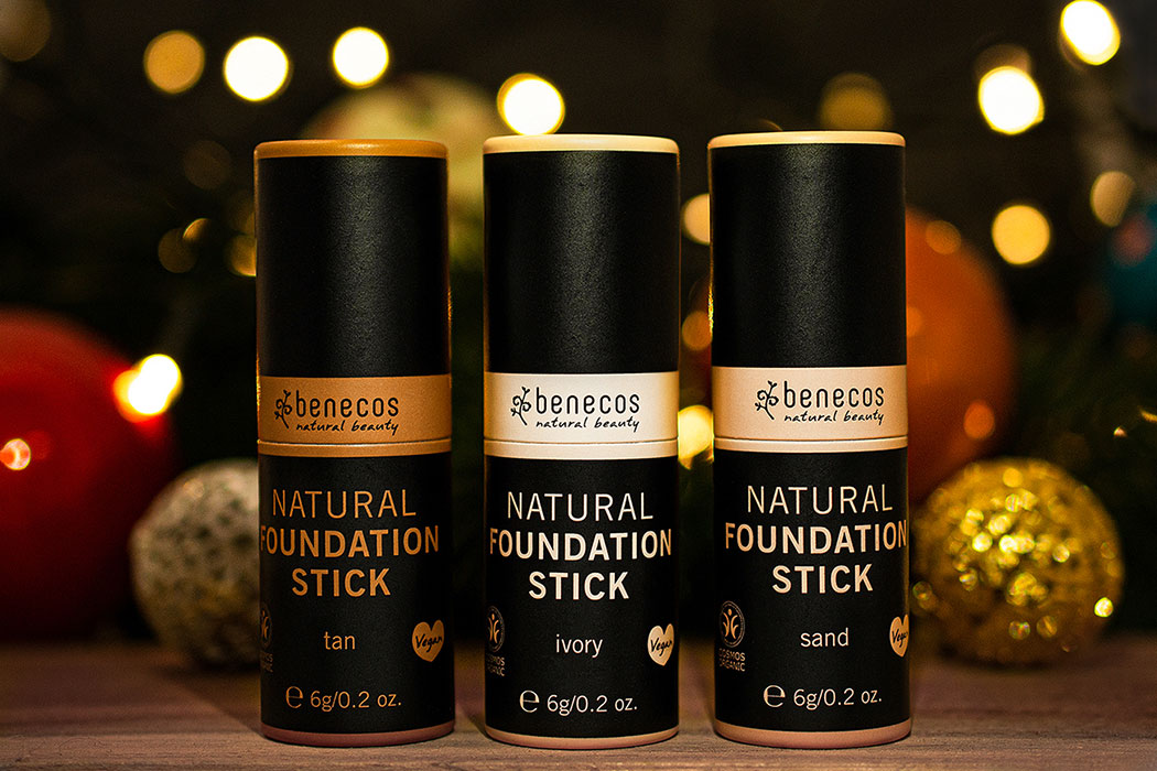 Vegane Naturkosmetik – Natural Foundation Sticks von Benecos: ivory, sand und tan