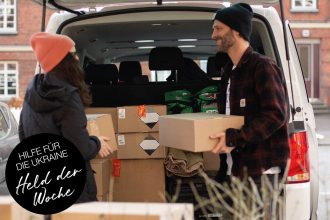 Jetzt spenden für die Ukraine! Simon Knipper bringt Hilfsgüter aus Hamburg an die ukrainische Grenze. Wie ihr helfen könnt