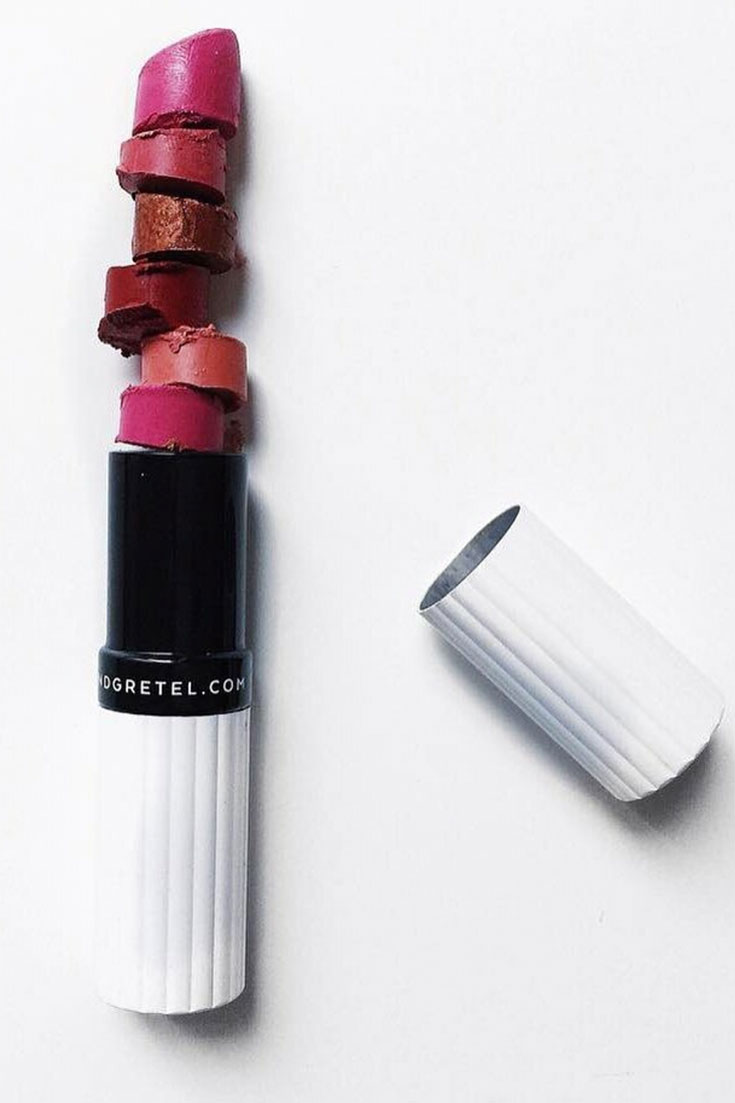 Naturkosmetik Lippenstift im Test – Unsere Top 10. Vegane Lippenstifte, Natürliche Lippenstifte ohne Schadstoffe, nicht gesundheitsschädlich, Lipstick, Lipgloss. Tagarot von Und Gretel