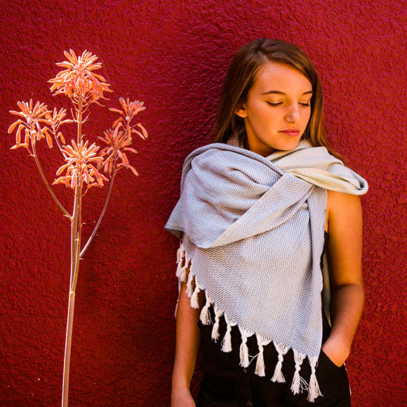 Peppermynta Brandfinder: Yolunda fertigt handgemachte Hamamtücher aus Bio-Baumwolle. Neben den multifunktionalen Tüchern findest du im Online-Shop auch weitere nachhaltige Accessoires.