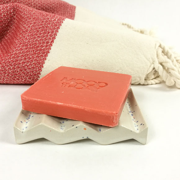 Peppermynta Brandfinder: Yolunda fertigt handgemachte Hamamtücher aus Bio-Baumwolle. Neben den multifunktionalen Tüchern findest du im Online-Shop auch weitere nachhaltige Accessoires.