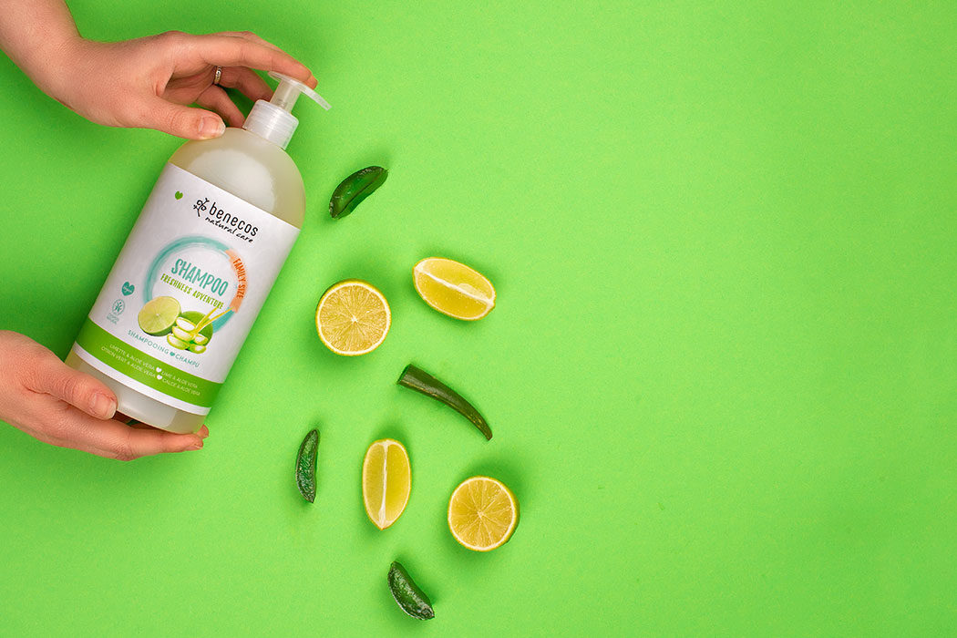 benecos Family Size – Naturkosmetik Duschgel und Shampoo in Familiengröße: 950 ml, Freshness Adventure