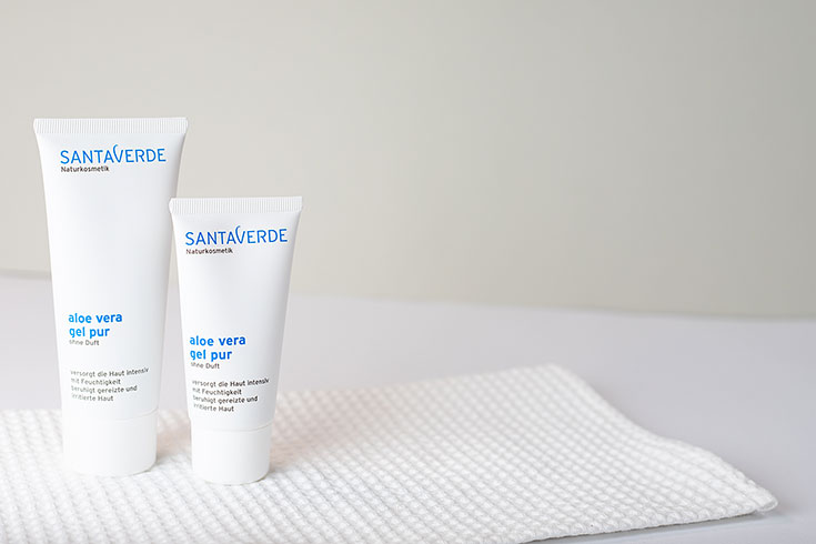 Naturkosmetik After Sun – Natürliche Pflege nach dem Sonnenbad für sonnengestresste Haut. Natürliches Aprés Soleil ohne gesundheitsschädliche Inhaltsstoffe beruhigend und kühlend für strapazierte Haut. Aloe Vera Gel Pur von Santaverde
