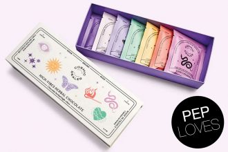 Cosmic Dealer – Nachhaltige vegane Schokolade ohne Zucker. Raw Chocolate, holistische Produkte, ayurvedischer Zungenschaber, Wellness Produkte, Wellbeing Produkte, Zungenreiniger, Tongue Cleaner