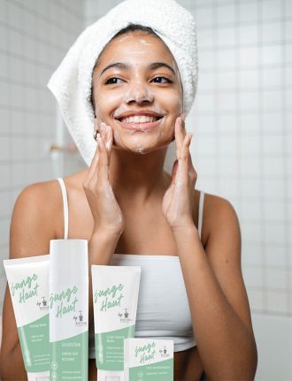 Bioturm Naturkosmetik – Natürliche Pflege für unreine und junge Haut