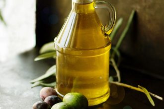 Kaltgepresst, Nativ oder Extra Vergine? Was hochwertiges Olivenöl wirklich ausmacht