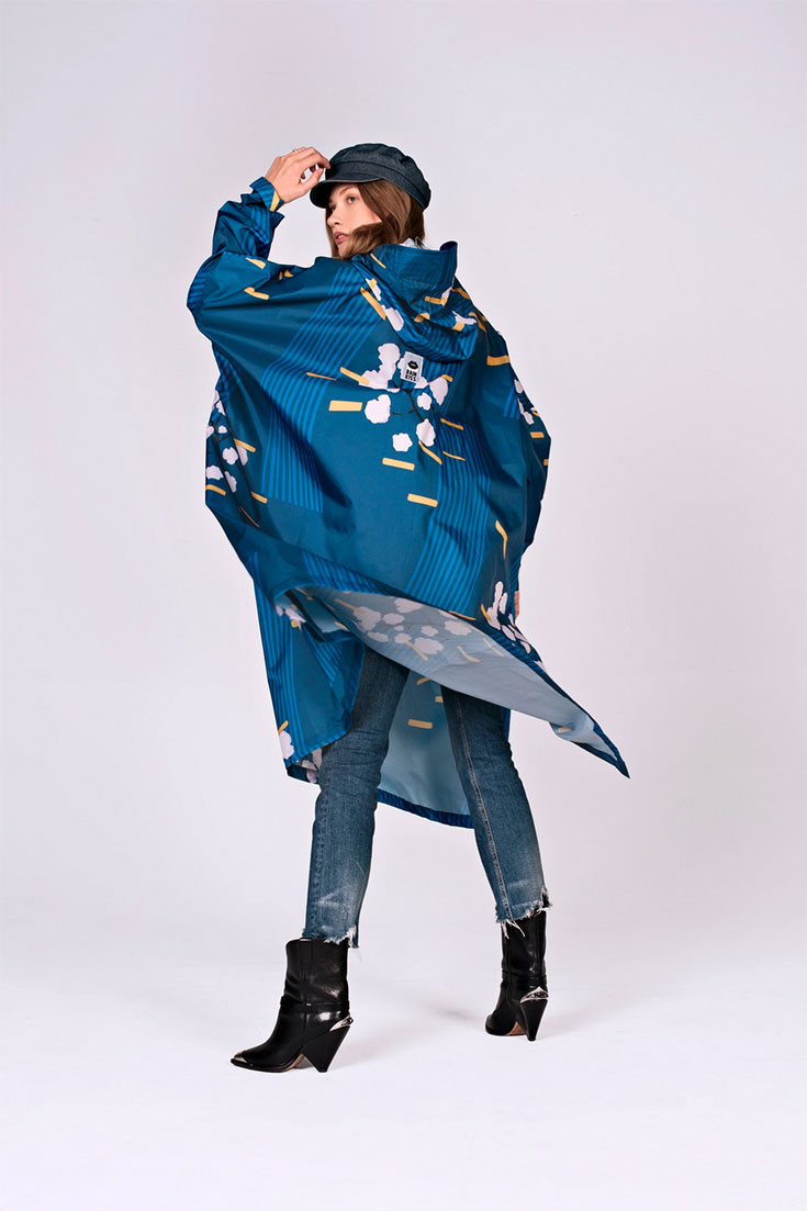 Rainkiss Regenponcho – nachhaltiger Regenmantel aus recyceltem PET: nachhaltige Regenjacke, nachhaltiger Regenmantel
